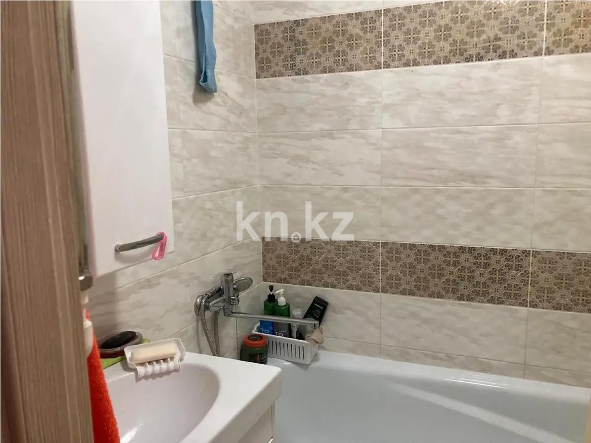 Продажа 1-комнатной квартиры, 42 м², мкр-н Степной-4, дом  27 - Продажа  однокомнатных квартир в Караганде фото 3 из 5