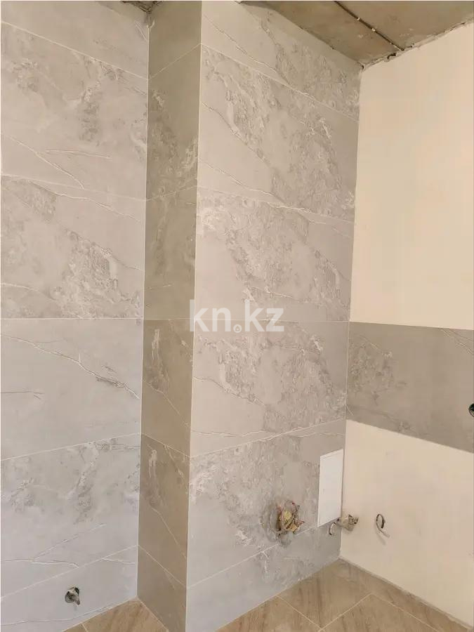 Продажа 2-комнатной квартиры, 65 м², ул. Байтурсынова, дом  32 в Астане - фото 3