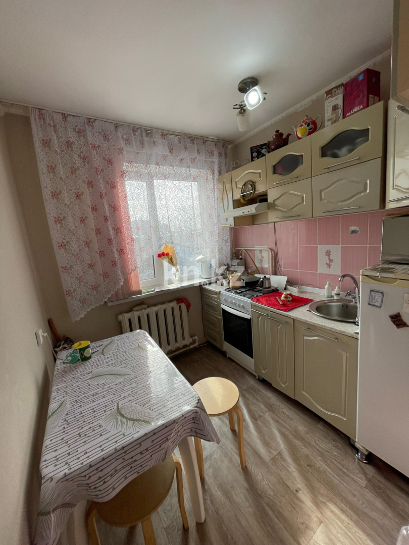 Продажа 2-комнатной квартиры, 48 м², ул. Муканова, дом  12/2 в Караганде - фото 3