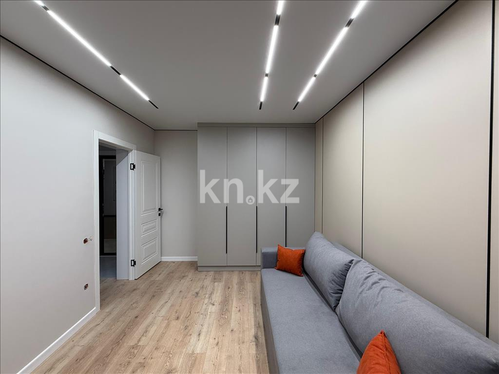 Продажа 1-комнатной квартиры, 34 м², пр. Райымбека, дом  590/14 в Алматы - фото 4