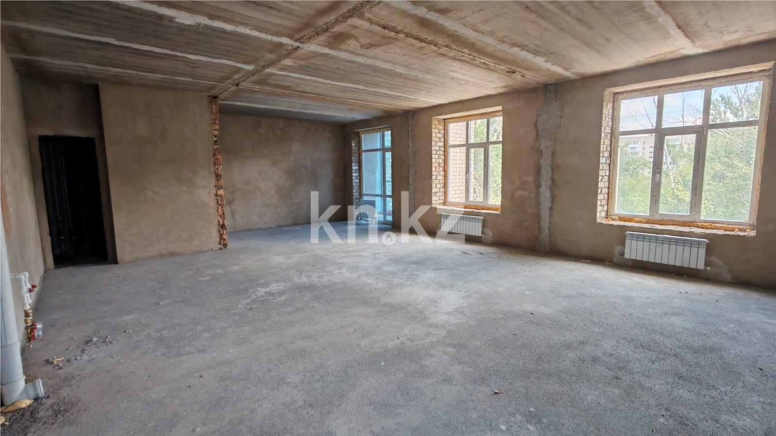 Продажа 3-комнатной квартиры, 90 м², ул. Сатыбалдина - Продажа  трехкомнатных квартир в Караганде фото 4 из 14