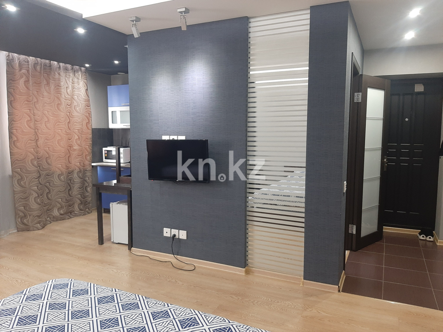 Аренда 1-комнатной квартиры посуточно, 32 м², пр. Н. Абдирова, дом  44/1 - Аренда жилой и коммерческой недвижимости в Караганде фото 3 из 7