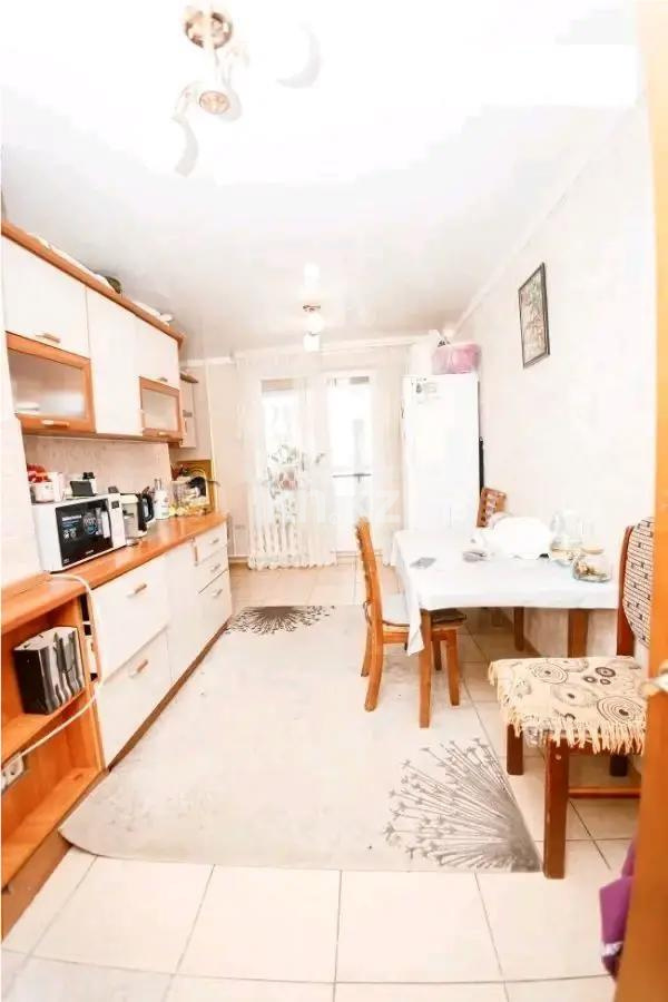 Продажа 3-комнатной квартиры, 76 м², ул. Мустафина, дом  21/1 - Продажа  трехкомнатных квартир в Астане без посредников фото 4 из 6