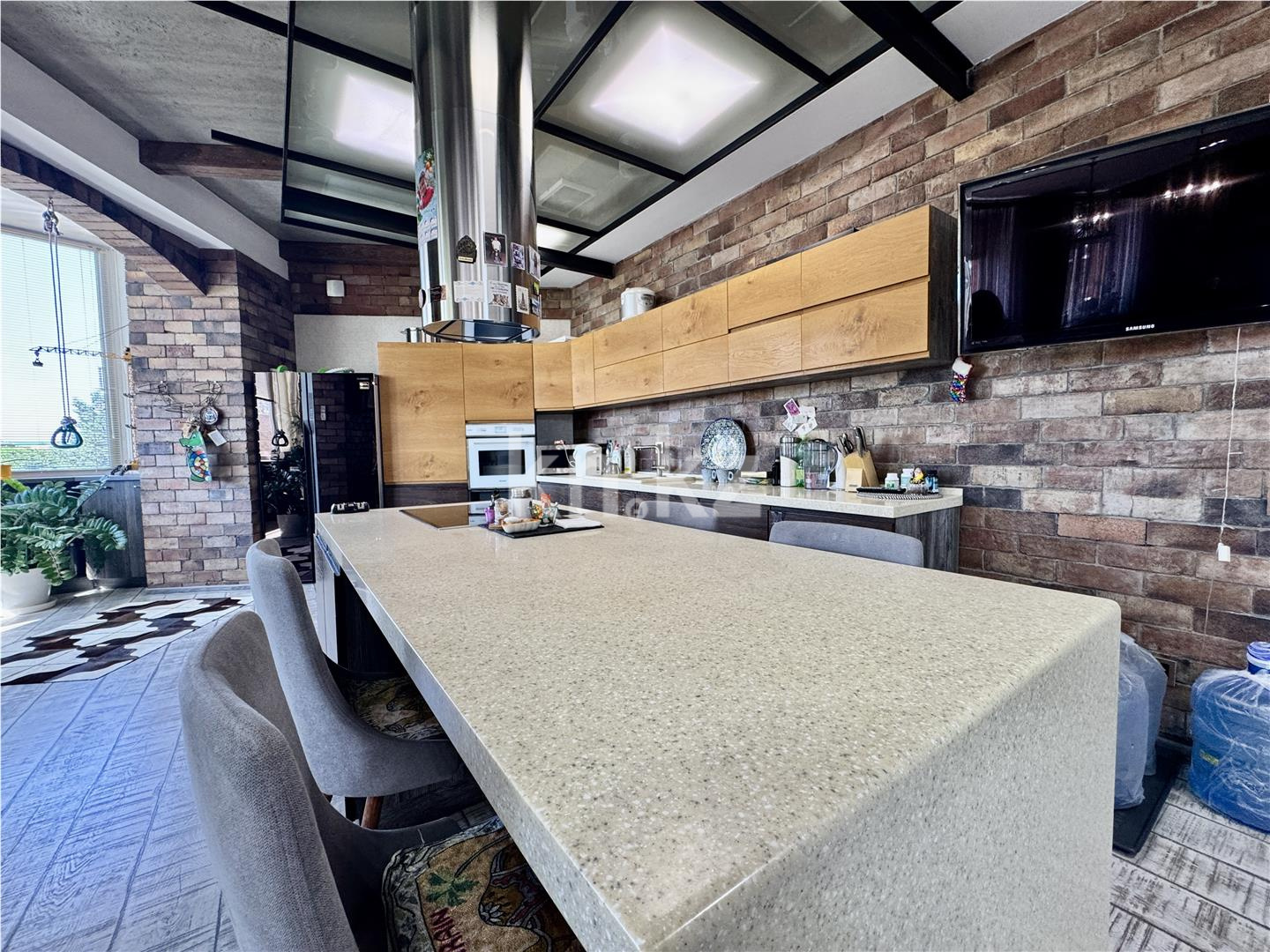 Продажа 3-комнатной квартиры, 160 м², ул. Аманжолова, дом  41 - Продажа  трехкомнатных квартир в Караганде с фото фото 13 из 52