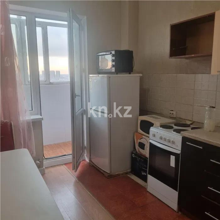 Продажа 1-комнатной квартиры, 45 м², ул. Кенесары, дом  70 - Продажа  однокомнатных квартир в Астане без посредников фото 2 из 3