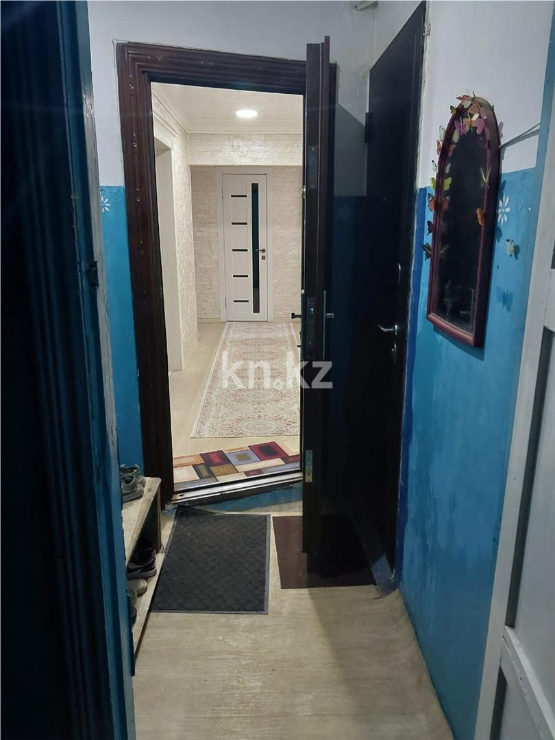 Продажа 3-комнатной квартиры, 65 м², мкр-н 18 - Продажа квартир в Караганде фото 11 из 13