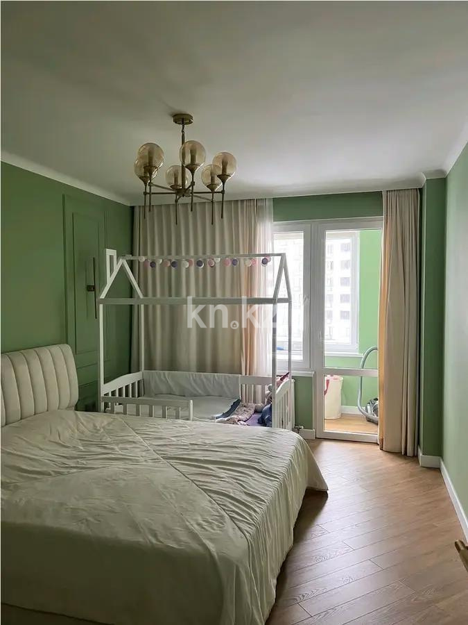 Продажа 2-комнатной квартиры, 70 м², пр. Райымбека, дом  210/7 в Алматы - фото 2