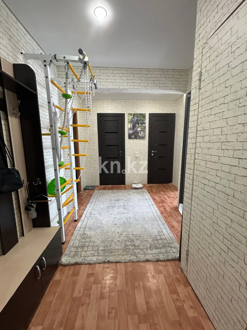 Продажа 2-комнатной квартиры, 52.5 м² - Продажа квартир в Усть-Каменогорске фото 5 из 14
