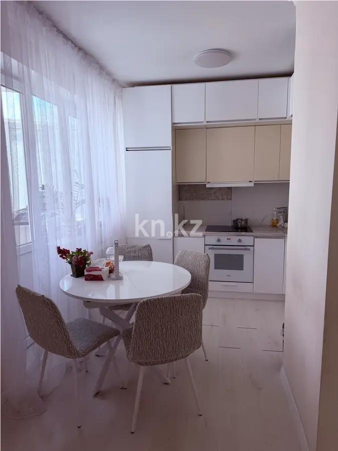Продажа 2-комнатной квартиры, 67 м² в Алматы - фото 3
