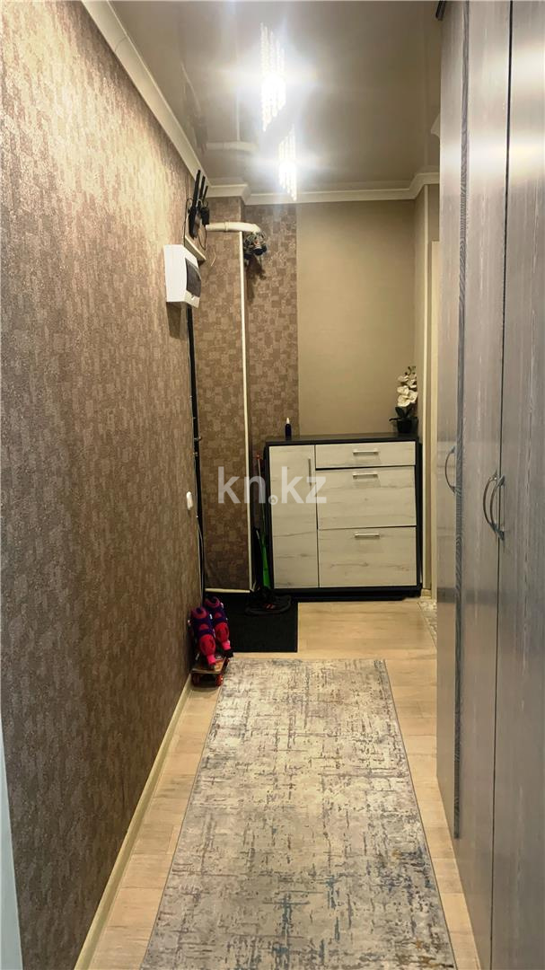 Продажа 3-комнатной квартиры, 57 м², ул. Комиссарова - Продажа квартир в Караганде фото 13 из 17