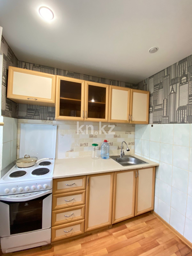 Аренда 2-комнатной квартиры, 51 м² в Астане
