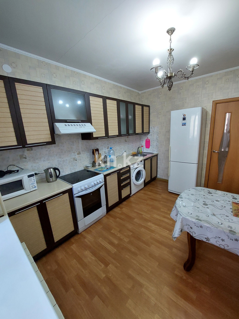 Аренда 1-комнатной квартиры посуточно, 38 м², пр. Сарыарка, дом  11 - ул. Кенесары - Аренда квартир посуточно в Астане без посредников фото 3 из 15