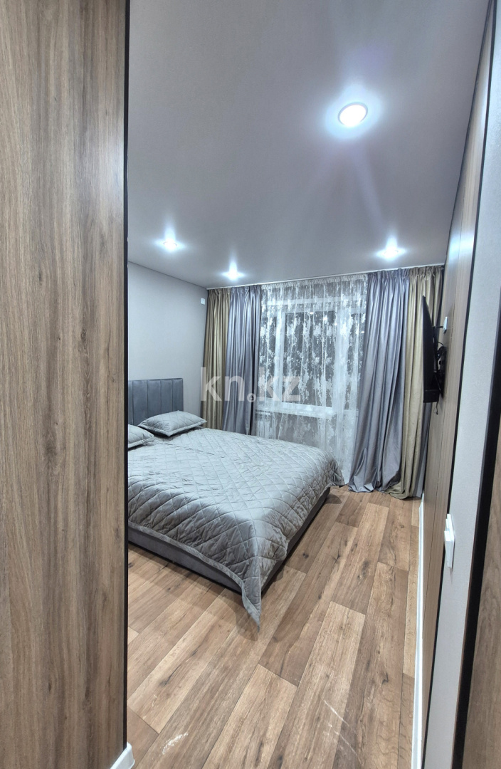 Аренда 1-комнатной квартиры посуточно, 32 м², Победа, дом  93 - Аренда жилой и коммерческой недвижимости в Уральске фото 3 из 9