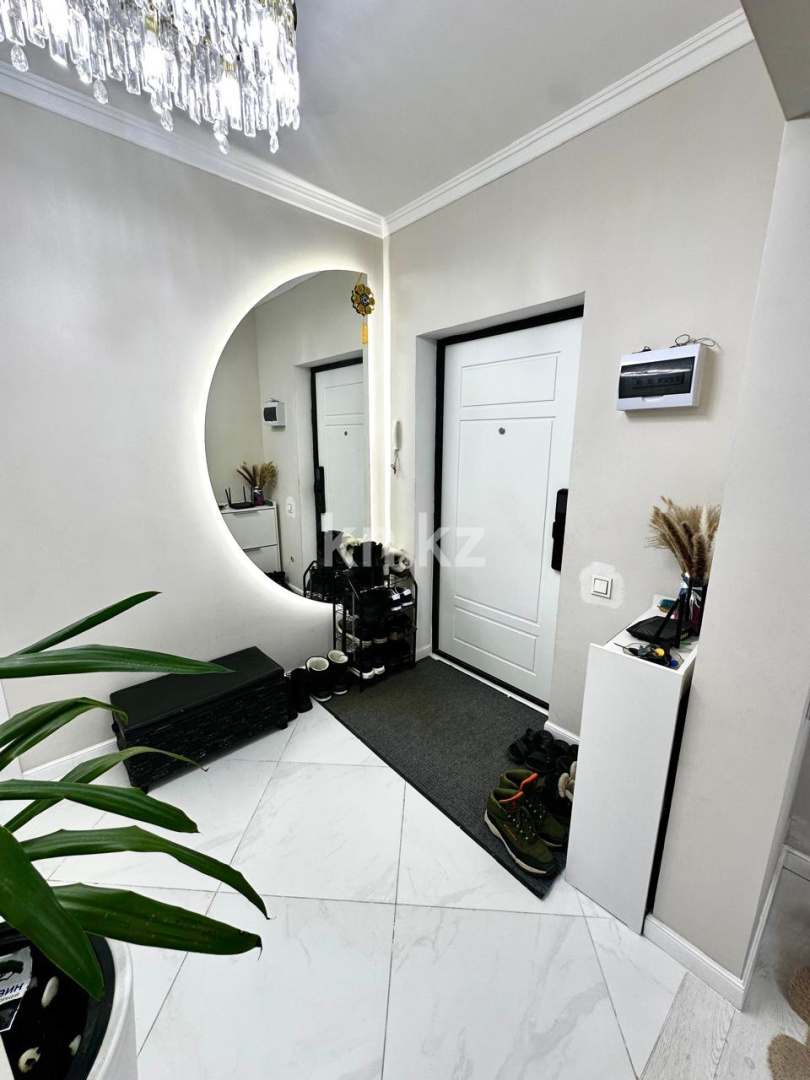 Продажа 3-комнатной квартиры, 90 м², пр. Туран, дом  55/12 - Продажа  трехкомнатных квартир в Астане с фото фото 8 из 21