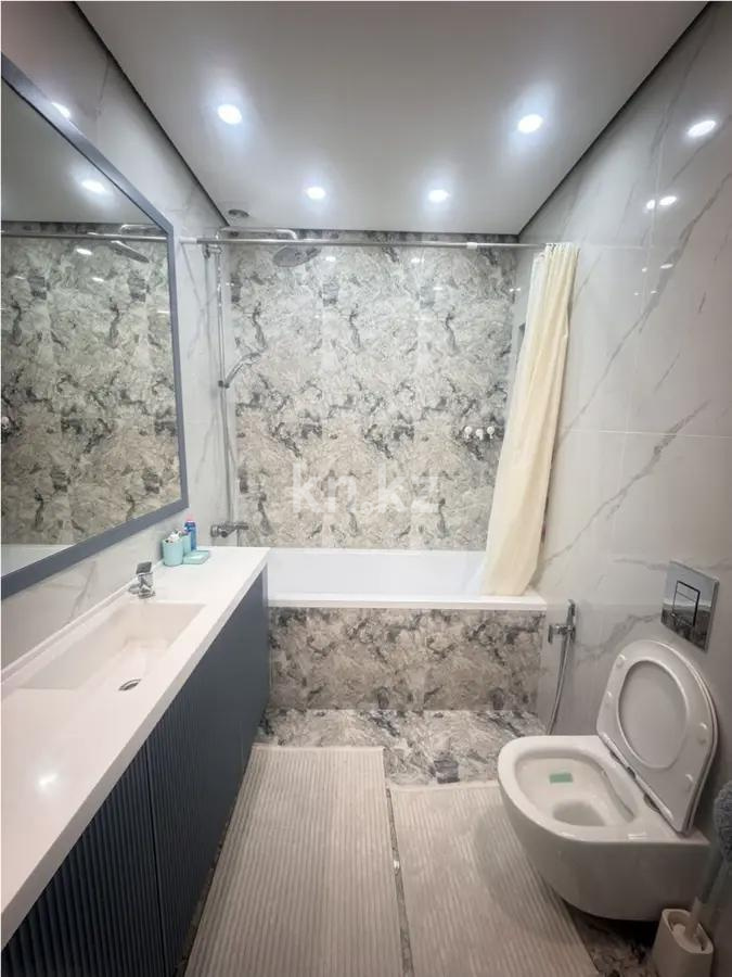 Продажа 4-комнатной квартиры, 130 м², ул. Тургута Озала, дом  194 в Алматы - фото 6