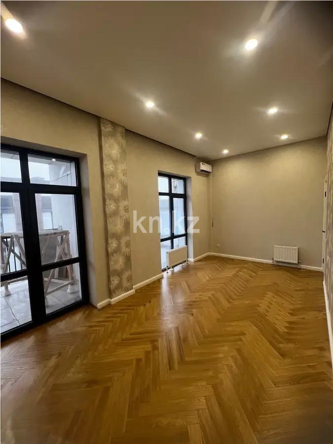Продажа 2-комнатной квартиры, 70 м², ул. Салыкова, дом  40 в Алматы - фото 3