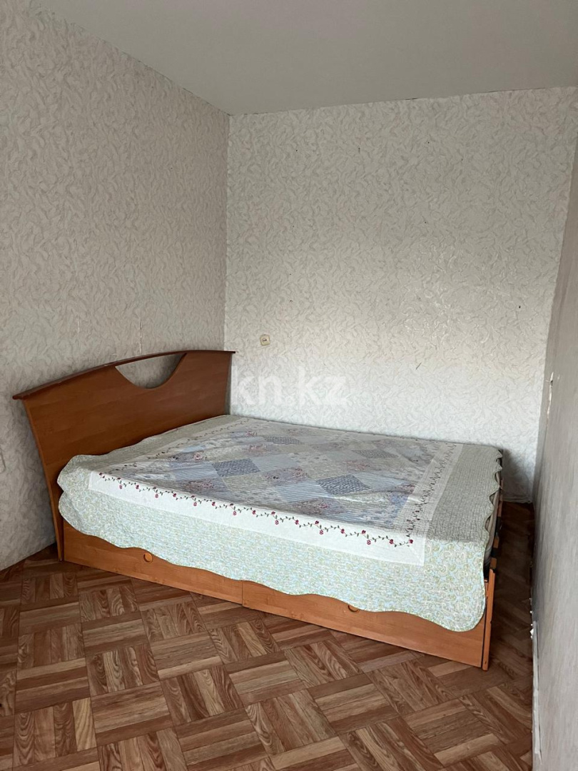 Продажа 2-комнатной квартиры, 41 м², 17 мкр., дом  43 - Продажа  двухкомнатных квартир в Караганде с фото фото 3 из 7