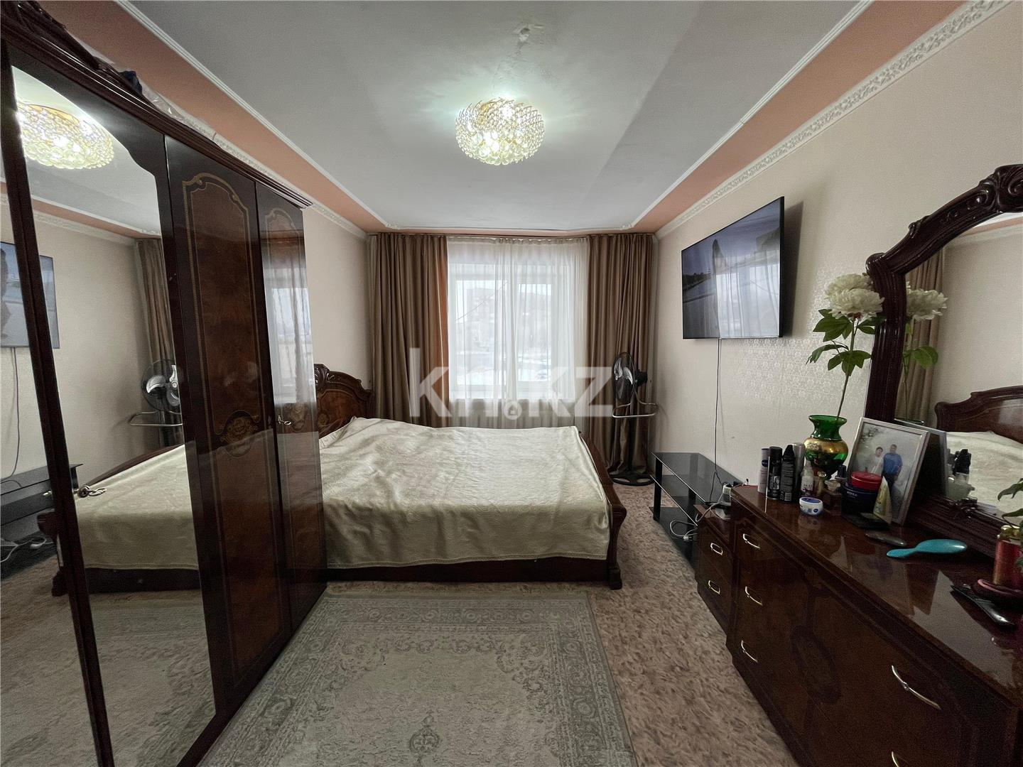 Продажа 3-комнатной квартиры, 61 м², мкр-н Восток-1 в Караганде - фото 6