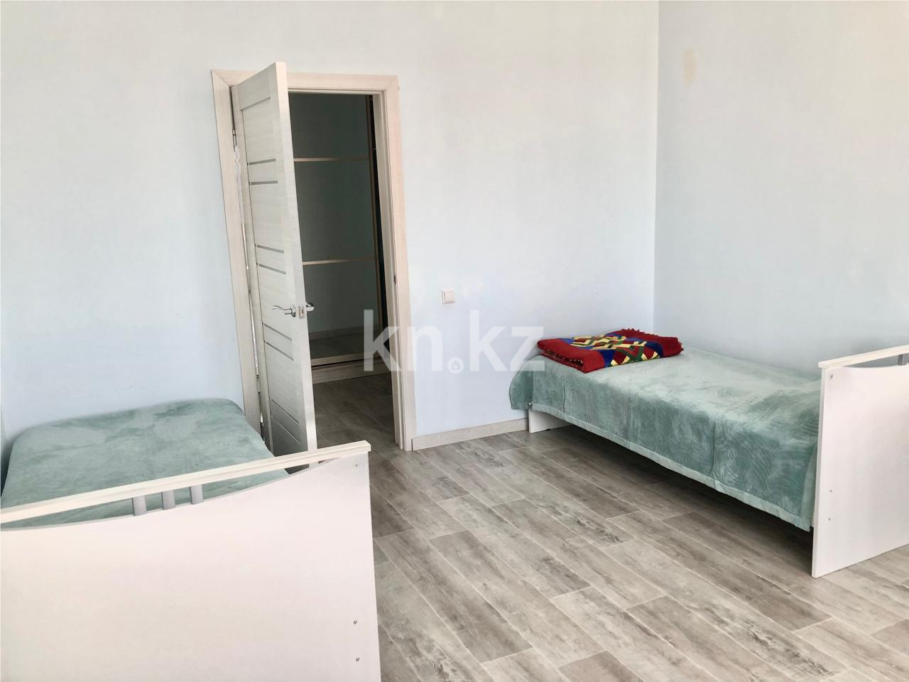 Продажа 3-комнатной квартиры, 74 м², мкр-н Голубые Пруды, дом  5/5 - Продажа  трехкомнатных квартир в Караганде фото 4 из 16