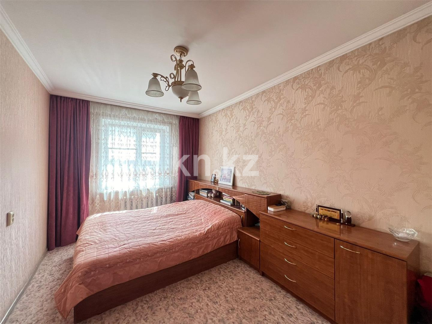 Продажа 3-комнатной квартиры, 64 м², мкр. Степной-4, дом  5 в Караганде - фото 5