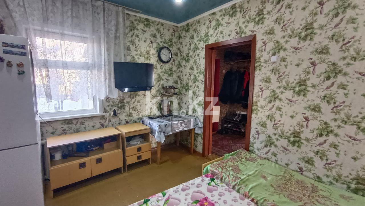 Продажа 4-комнатного дома, 84.7 м², ул. Коммунистическая - Продажа домов, коттеджей в Караганде фото 1 из 16