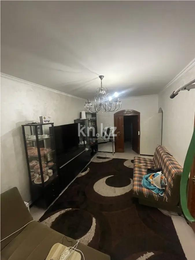 Продажа 2-комнатной квартиры, 44 м², ул. Жандосова, дом  69/3 - Продажа квартир в Казахстане фото 1 из 4