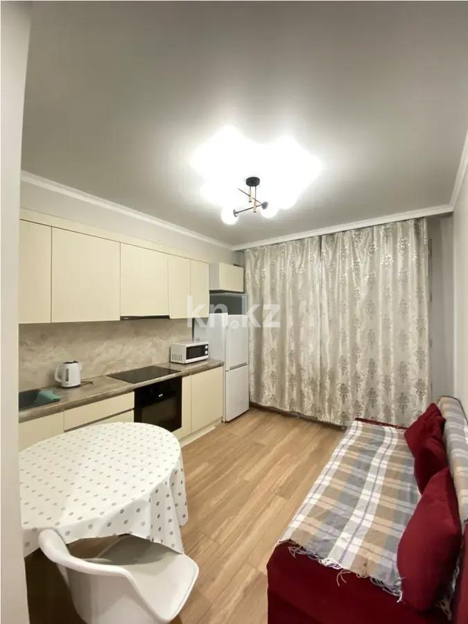 Продажа 1-комнатной квартиры, 42 м², пр. Райымбека, дом  210/7 в Алматы - фото 2