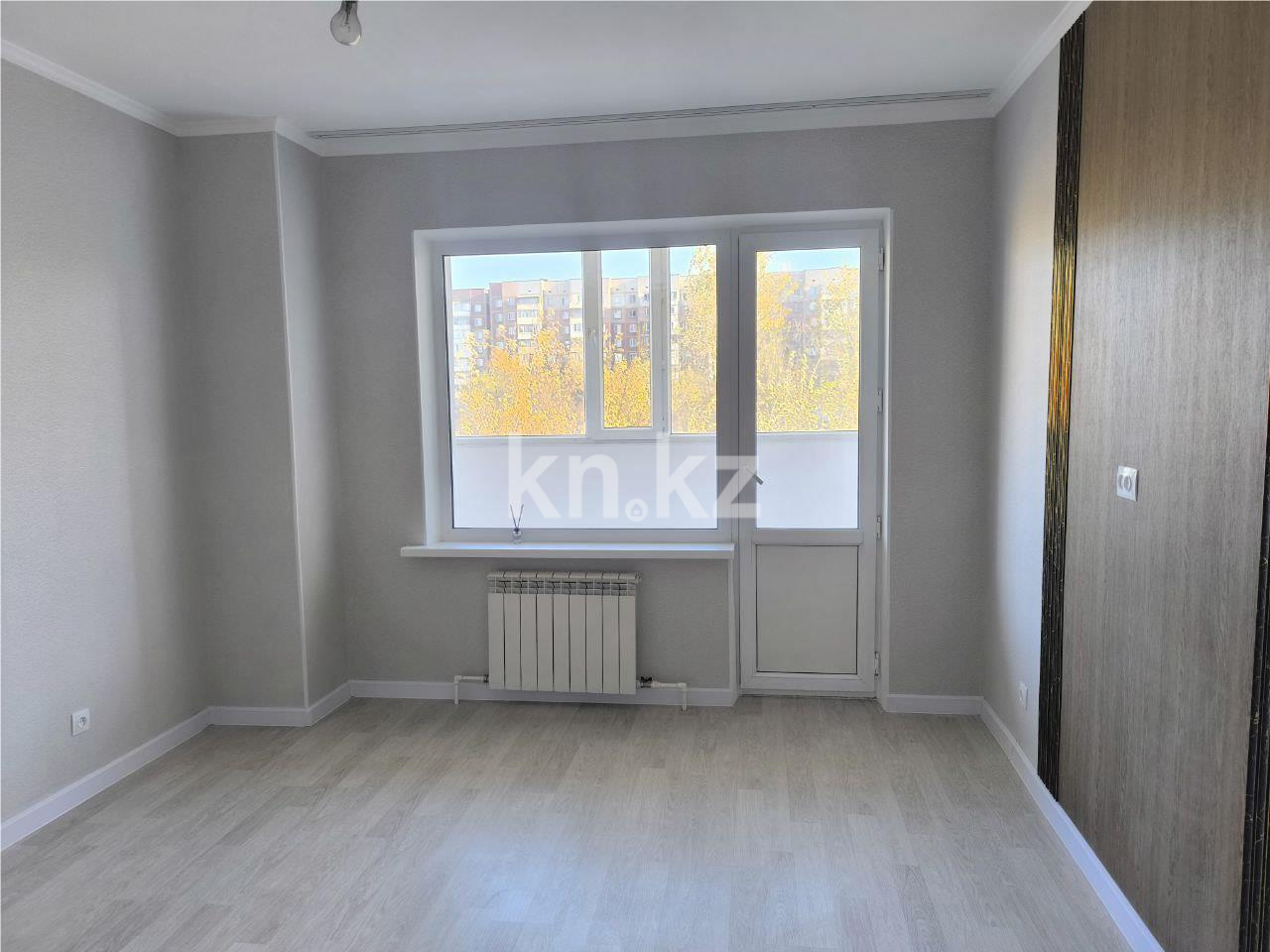 Продажа 2-комнатной квартиры, 65 м², пр. Шахтеров - Продажа квартир в Караганде фото 2 из 11