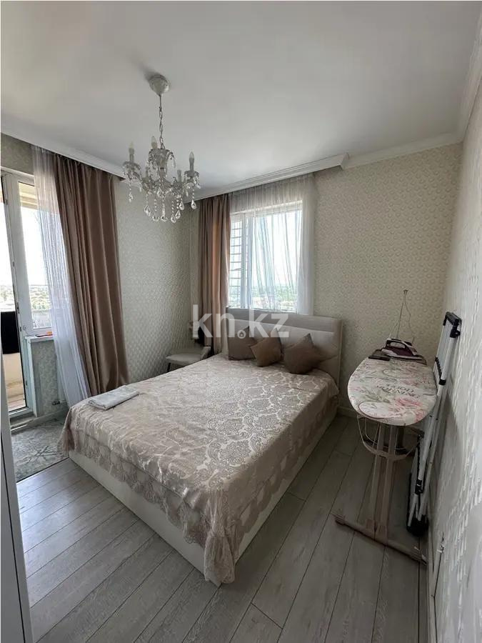 Продажа 3-комнатной квартиры, 76 м², ул. Байтерекова, дом  81 в Алматы - фото 3