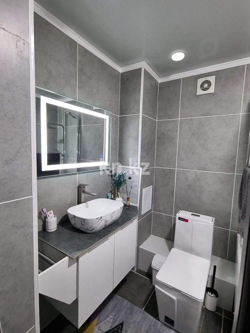 Аренда 1-комнатной квартиры посуточно, 40 м², ул. Каженбаева, дом  3 - Продажа квартир в Атырау фото 13 из 14