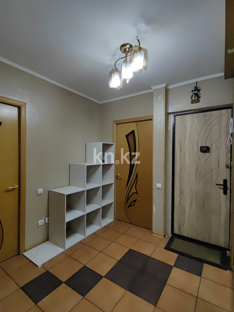 Продажа 3-комнатной квартиры, 75 м², 1 кв-л, дом  10 в Караганде - фото 28