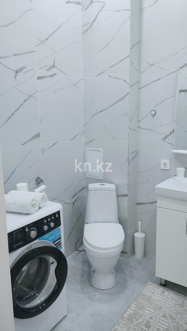 Аренда 1-комнатной квартиры посуточно, 42 м², пр. Туран, дом  46/4 - ул. Орынбор - Аренда квартиры посуточно в Астане фото 13 из 17