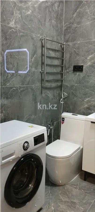 Продажа 1-комнатной квартиры, 41 м², пр. Райымбека, дом  351/1 в Алматы - фото 3