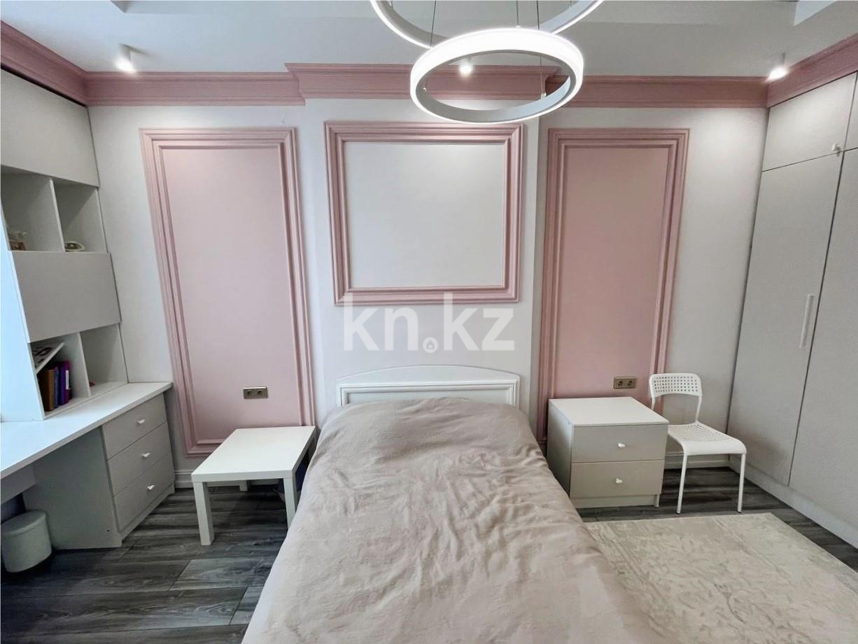 Продажа 4-комнатной квартиры, 107 м², пр. Шахтеров - Продажа  четырехкомнатных квартир в Караганде фото 14 из 40