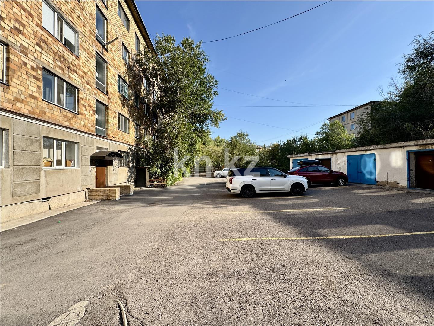 Продажа 3-комнатной квартиры, 93 м², ул. Гоголя, дом  46/3 - Продажа квартир в Караганде фото 27 из 40