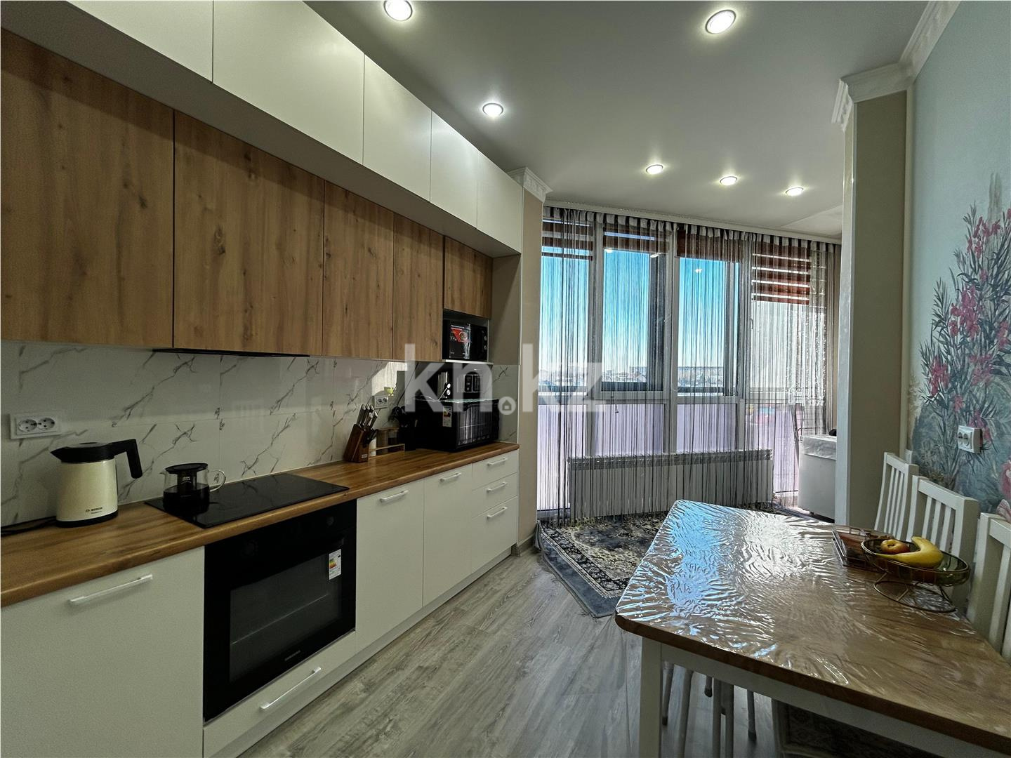 Продажа 4-комнатной квартиры, 91 м² в Караганде