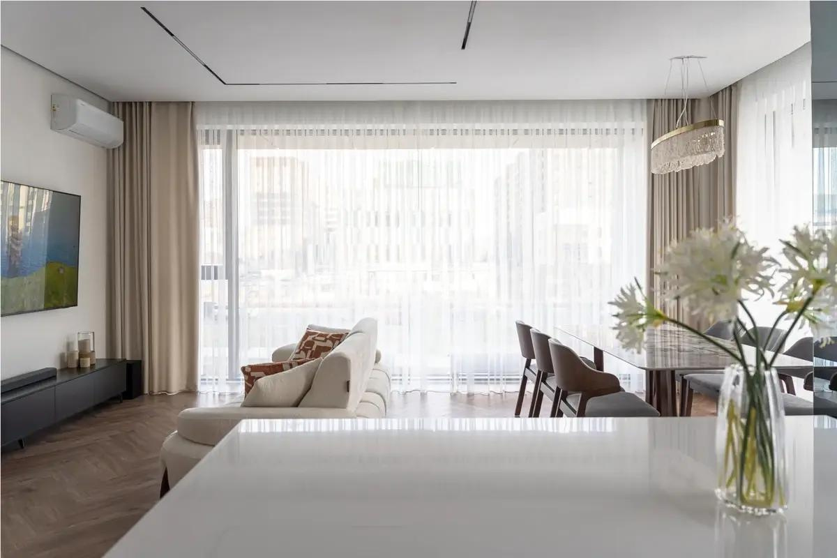 Продажа 3-комнатной квартиры, 100 м², пр. Туран, дом  43в - Продажа  трехкомнатных квартир в Астане без посредников фото 1 из 7