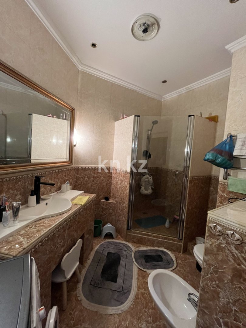 Продажа 3-комнатной квартиры, 122 м², Каныша Сатпаева в Алматы - фото 12