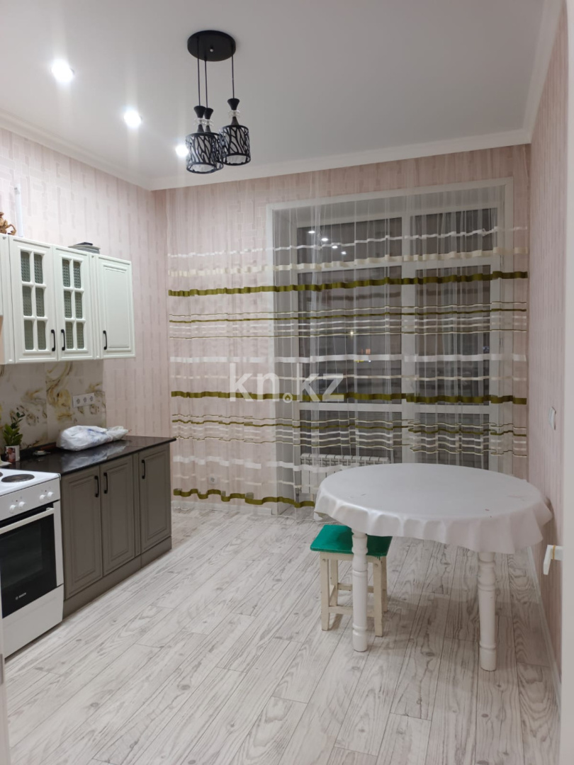 Аренда 1-комнатной квартиры посуточно, 44 м², ул. Айтматова, дом  40 - ул. Мухамедханова - Аренда  однокомнатных квартир посуточно в Астане без посредников с фото фото 2 из 11
