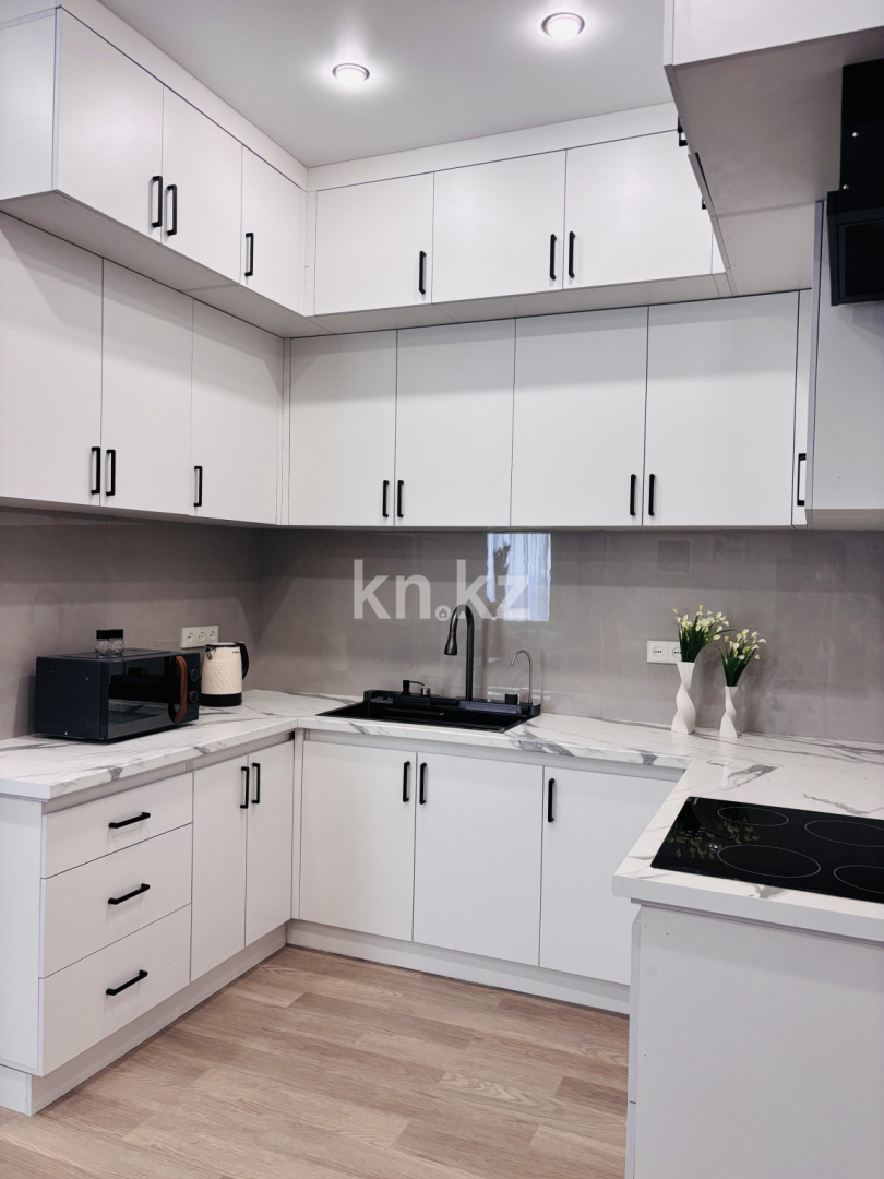 Аренда 3-комнатной квартиры посуточно, 60 м², Сейфуллина, дом  416 - ул. Макатаева - Аренда  трехкомнатных квартир посуточно в Алматы фото 9 из 15