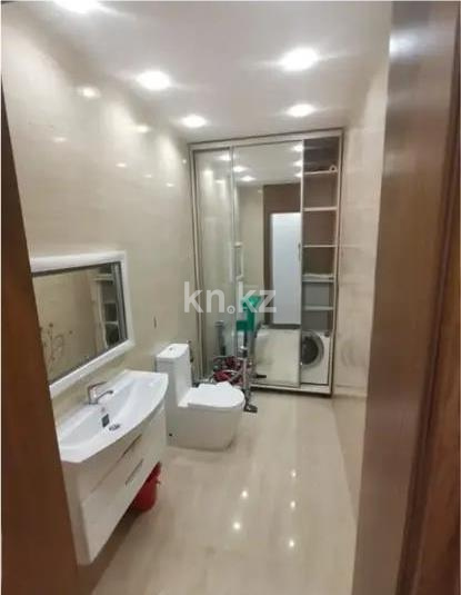 Продажа 4-комнатной квартиры, 204 м², ул. Омаровой, дом  29 - Продажа  четырехкомнатных квартир в Алматы с фото фото 2 из 3