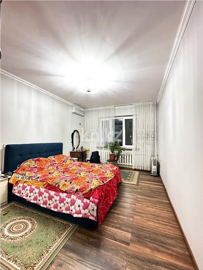 Продажа 3-комнатной квартиры, 101 м², мкр-н Аксай-4, дом  15 в Алматы - фото 3