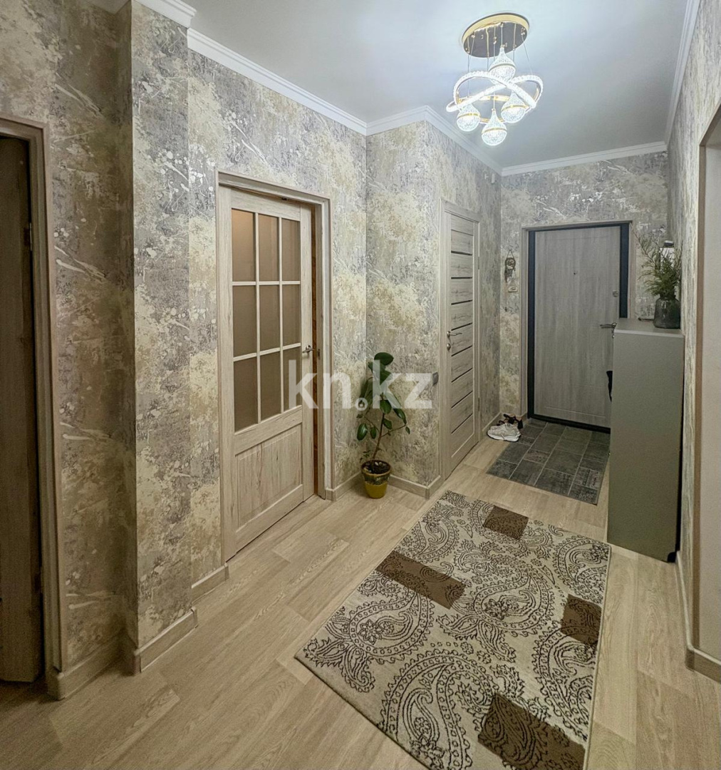 Продажа 3-комнатной квартиры, 85.5 м², мкр. Жас Канат - Продажа квартир в Алматы фото 13 из 18