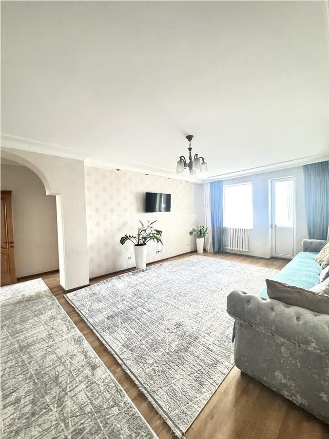 Продажа 3-комнатной квартиры, 87 м², ул. Кумисбекова, дом  7/1 - Продажа  трехкомнатных квартир в Астане фото 1 из 4