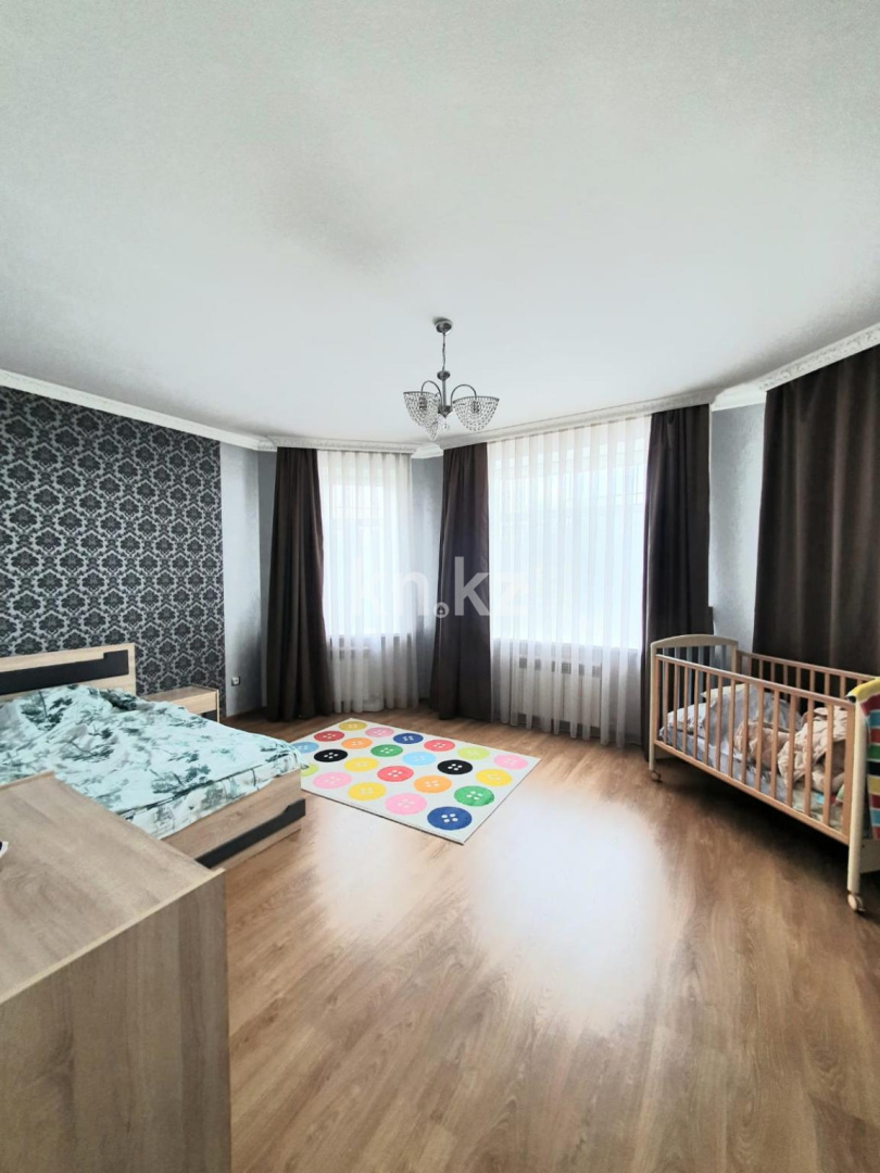 Продажа 6-комнатного дома, 428 м², ул. Ермекова - Продажа  пятикомнатных домов, коттеджей в Караганде с фото фото 2 из 16