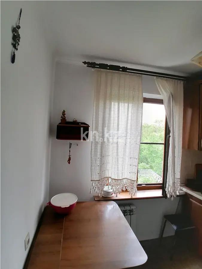 Продажа 3-комнатной квартиры, 62 м², ул. Жарокова, дом  169 в Алматы - фото 3