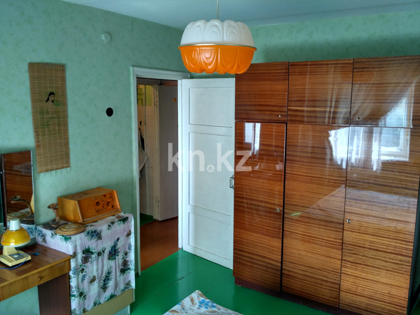 Продажа 3-комнатной квартиры, 60 м², ул. Ержанова, дом  17 - Продажа  трехкомнатных квартир в Караганде без посредников фото 8 из 10