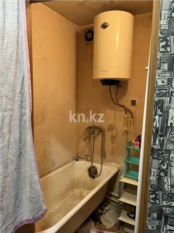 Продажа 2-комнатной квартиры, 47 м², мкр-н 13, дом  19 в Караганде - фото 4