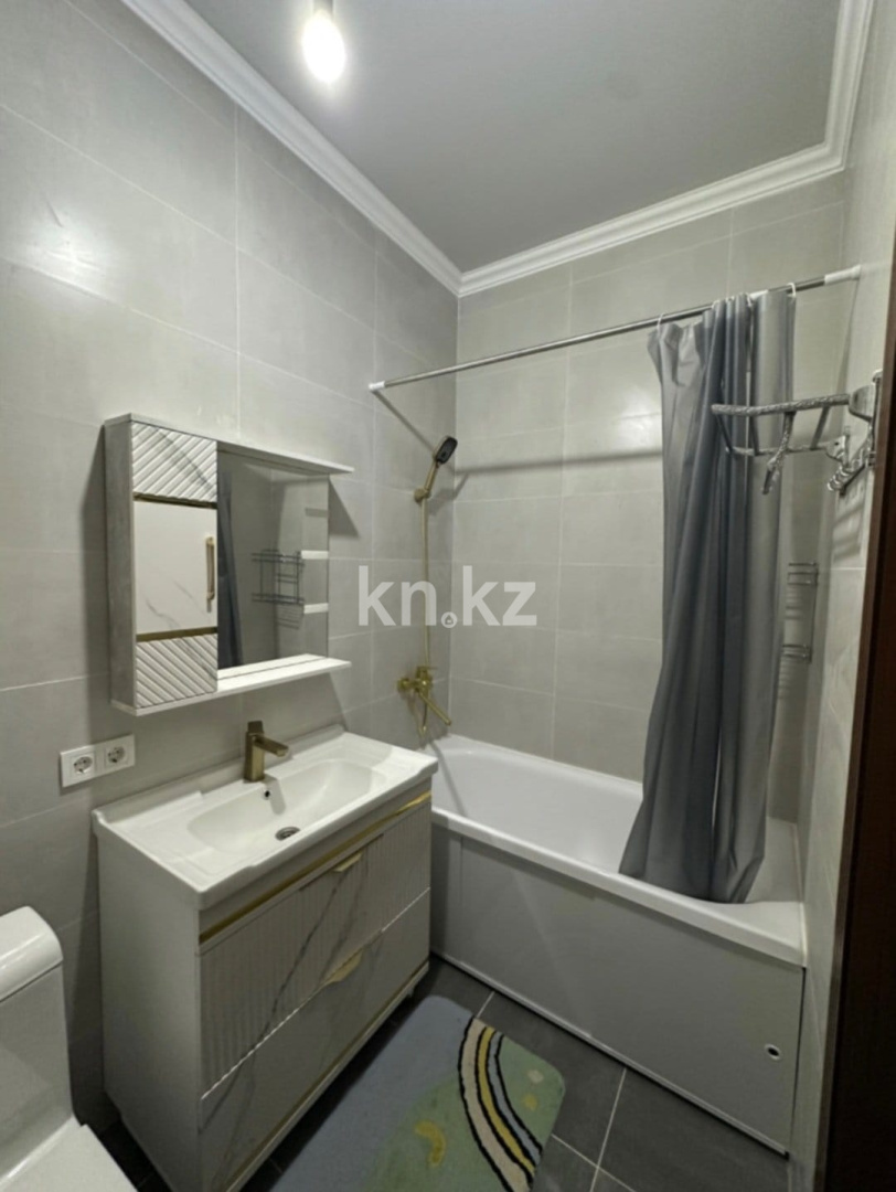 Продажа 2-комнатной квартиры, 52.5 м², ул. Жандосова, дом  70Б - Рыскулова в Алматы - фото 5