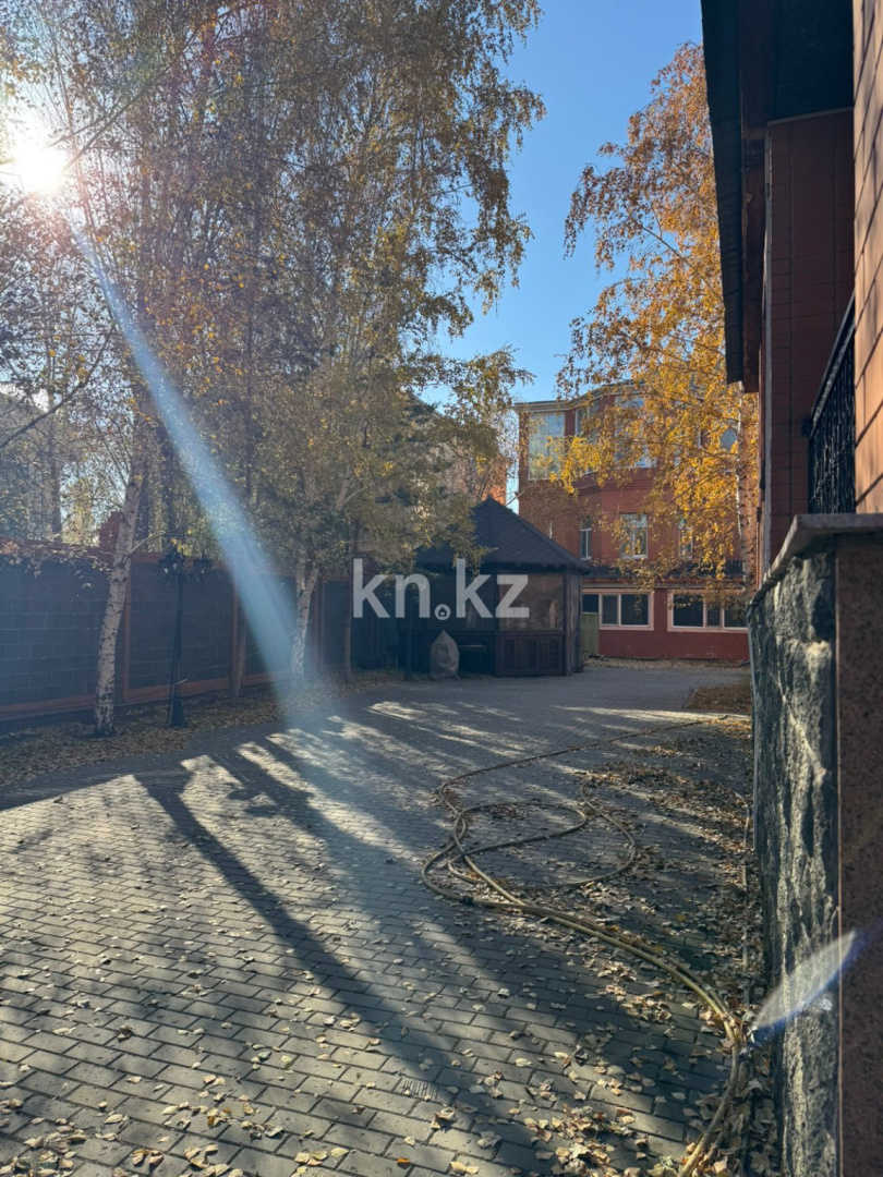 Продажа 6-комнатного дома, 470 м², ул. Турысова - Продажа квартир в Казахстане фото 19 из 19